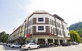 Gm Holiday Hotel Permai Jaya